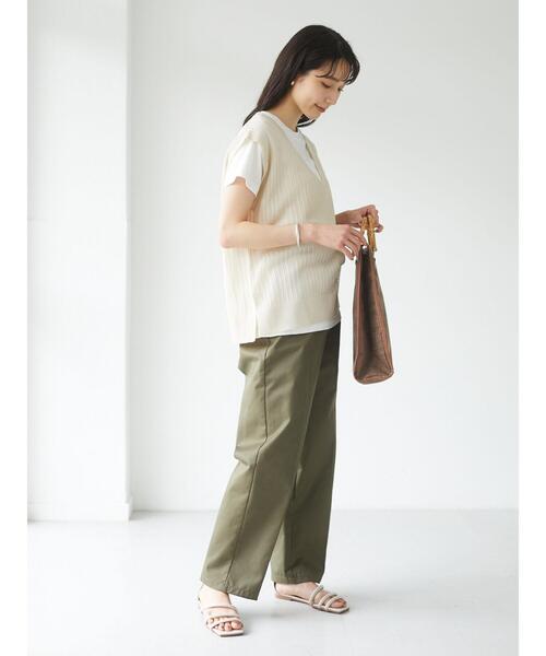 Green　Parks（グリーンパークス）の「すかし柄ニットベスト＊（ベスト・レディース・イエロー/チャコールグレー/ライトベージュ/アイボリー・FREE）」の8枚目の写真