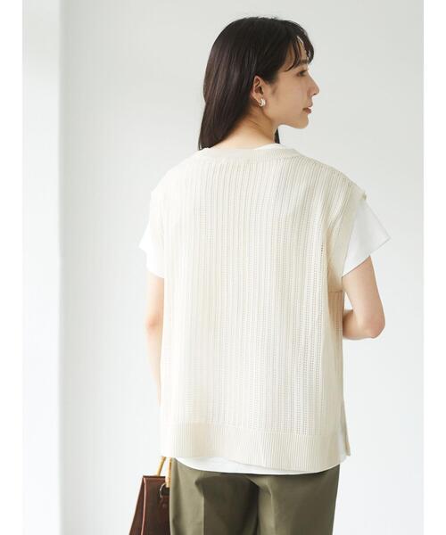 Green　Parks（グリーンパークス）の「すかし柄ニットベスト＊（ベスト・レディース・イエロー/チャコールグレー/ライトベージュ/アイボリー・FREE）」の11枚目の写真