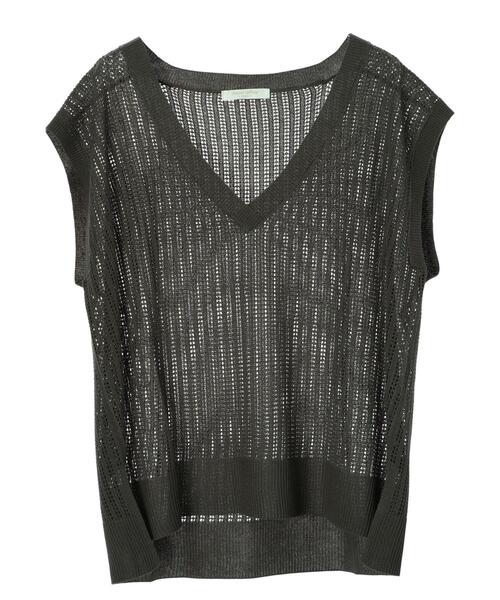 Green　Parks（グリーンパークス）の「すかし柄ニットベスト＊（ベスト・レディース・イエロー/チャコールグレー/ライトベージュ/アイボリー・FREE）」の21枚目の写真