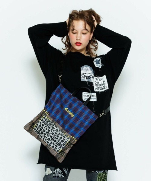 Candy Stripper（キャンディストリッパー）の「CANDY PATCHWORK SHOULDER バッグ（ショルダーバッグ・レディース・ブルー/パープル/レッド・FREE）」の2枚目の写真