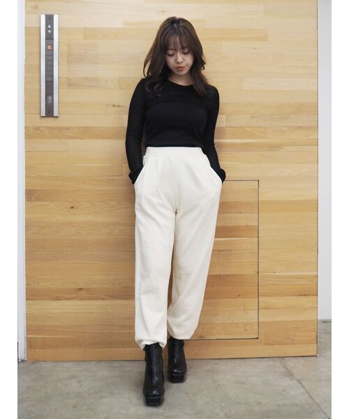 EVRIS（エヴリス）の「スリムチャンキーブーツ（ブーツ・レディース・ブラック/ブラウン/アイボリー/その他1・SMALL/MEDIUM/LARGE）」の13枚目の写真