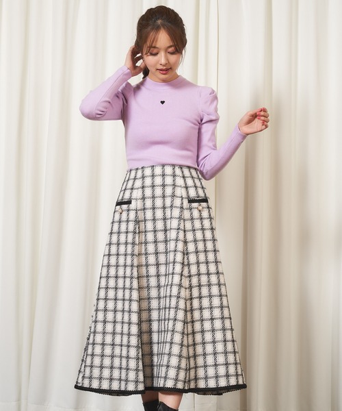 MIIA（ミーア）の「キラキラツィードフレアスカート（スカート・レディース・ブラック/パープル/オフホワイト・FREE）」の2枚目の写真