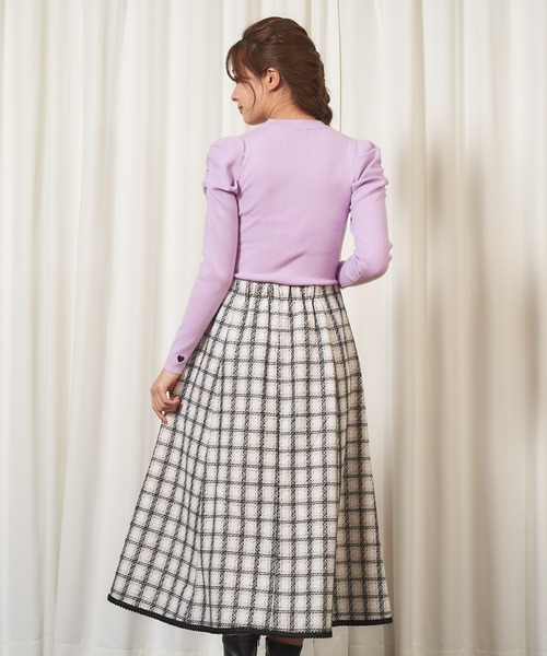 MIIA（ミーア）の「キラキラツィードフレアスカート（スカート・レディース・ブラック/パープル/オフホワイト・FREE）」の8枚目の写真