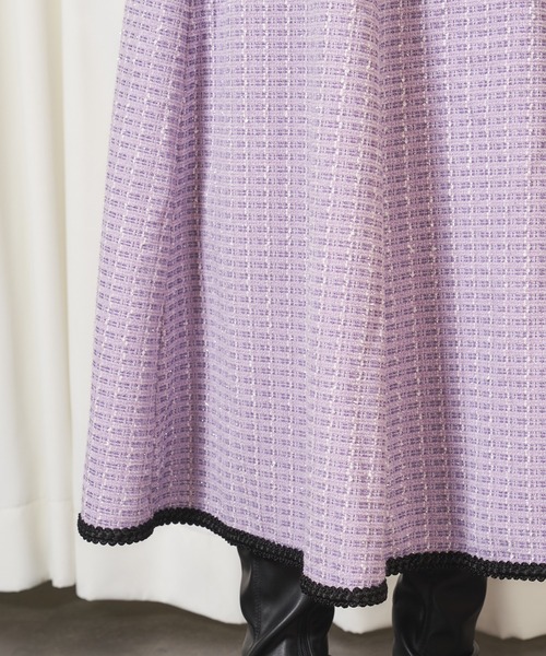 MIIA（ミーア）の「キラキラツィードフレアスカート（スカート・レディース・ブラック/パープル/オフホワイト・FREE）」の11枚目の写真