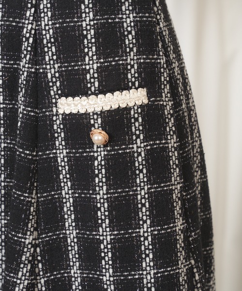 MIIA（ミーア）の「キラキラツィードフレアスカート（スカート・レディース・ブラック/パープル/オフホワイト・FREE）」の6枚目の写真