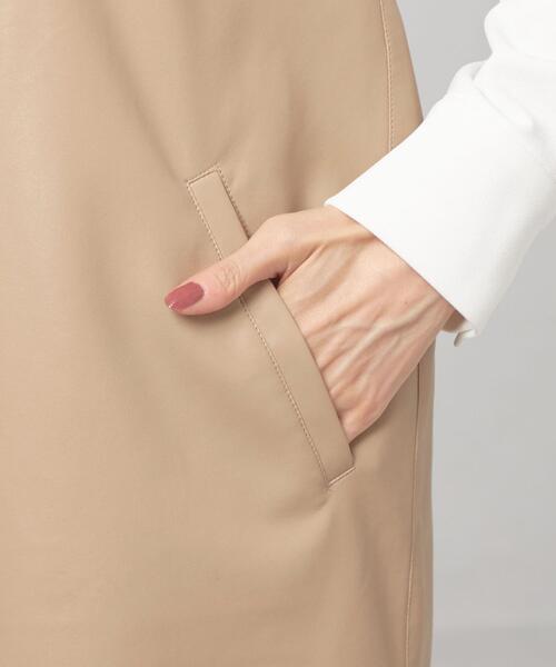 Torrazzo Donna（トラッゾドンナ）の「＜TORRAZZO DONNA（トラッゾドンナ）＞フェイクレザー スリットネック ジャンパースカート（ジャンパースカート・レディース・ブラック/ベージュ・FREE）」の11枚目の写真