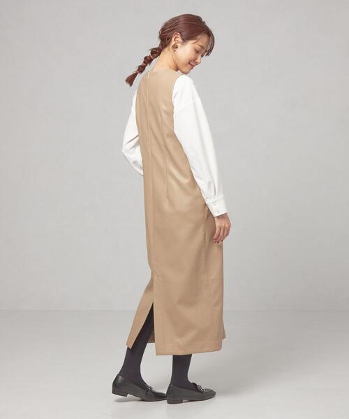 Torrazzo Donna（トラッゾドンナ）の「＜TORRAZZO DONNA（トラッゾドンナ）＞フェイクレザー スリットネック ジャンパースカート（ジャンパースカート・レディース・ブラック/ベージュ・FREE）」の8枚目の写真