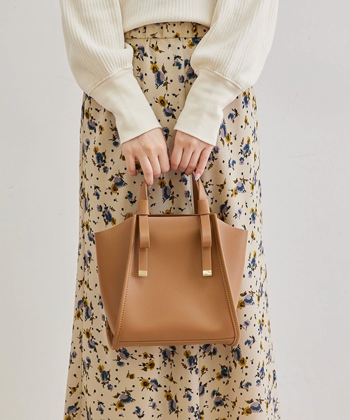 ROPE' PICNIC（ロペピクニック）の「【軽量】フラットリボンハンドルミドルトート＆ショルダーバッグ（トートバッグ・レディース・ブラック/キャメル/ピンク系その他2・FREE）」の8枚目の写真