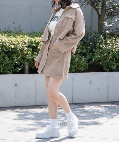 WEGO（ウィゴー）の「WEGO/コーデュロイ前ポケットミニスカート（スカート・レディース・ベージュ/サックスブルー/ブラック・SMALL/MEDIUM）」の4枚目の写真