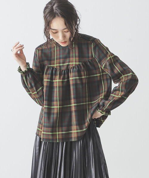 BEAMS LIGHTS(ビームスライツ)の「BEAMS LIGHTS / ネオンライン チェック柄 ブラウス(シャツ/ブラウス・レディース・グリーン・ONE SIZE)」の1枚目の写真