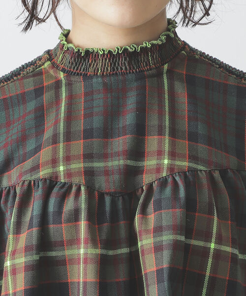 BEAMS LIGHTS(ビームスライツ)の「BEAMS LIGHTS / ネオンライン チェック柄 ブラウス(シャツ/ブラウス・レディース・グリーン・ONE SIZE)」の2枚目の写真