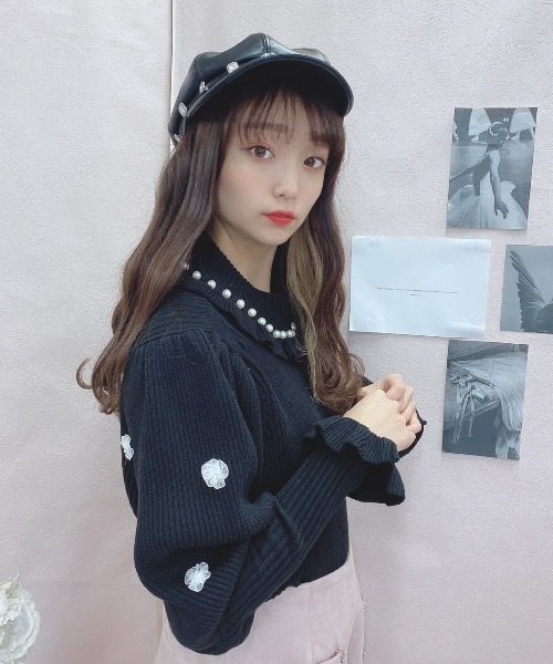 Swankiss（スワンキス）の「HB bijou pearl knit（ニット/セーター・レディース・ブラック/オフホワイト/ピンク/ボルドー・FREE）」の11枚目の写真