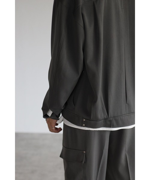 CREARE -LINO-（クレアーレリノ）の「オーバーサイズ ビッグポケット 比翼ブルゾン <セットアップ>（ブルゾン・メンズ・ブラック/グレー/カーキ・M/L）」の15枚目の写真