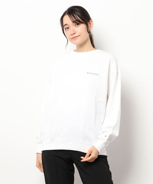 CONVERSE（コンバース）の「【CONVERSE/コンバース】ワンポイントブランドロゴ刺繍　スウェットクルートレーナー（スウェット・レディース・スミクロ/ブルー/ホワイト/ダークブラウン・MEDIUM/LARGE）」の2枚目の写真