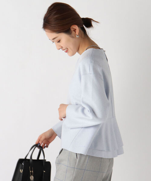 NOLLEY’S（ノーリーズ）の「圧縮リングジャージバックフリルプルオーバーカットソー（Tシャツ/カットソー・レディース・サックスブルー/アイボリー/ネイビー・36/38）」の3枚目の写真