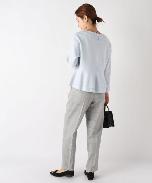 NOLLEY’S（ノーリーズ）の「圧縮リングジャージバックフリルプルオーバーカットソー（Tシャツ/カットソー・レディース・サックスブルー/アイボリー/ネイビー・36/38）」の5枚目の写真