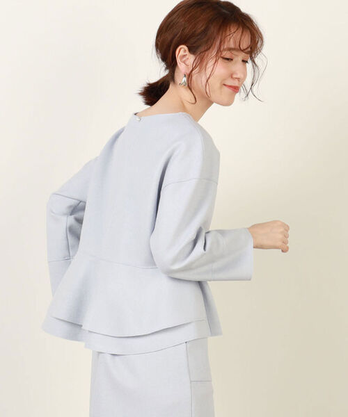 NOLLEY’S（ノーリーズ）の「圧縮リングジャージバックフリルプルオーバーカットソー（Tシャツ/カットソー・レディース・サックスブルー/アイボリー/ネイビー・36/38）」の6枚目の写真