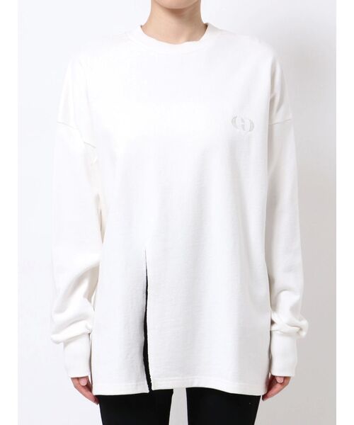 EMODA（エモダ）の「スリットロングプルオーバー（Tシャツ/カットソー・レディース・ホワイト/ブラック/ベージュ・FREE）」の2枚目の写真