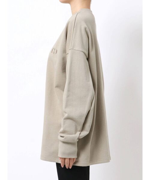 EMODA（エモダ）の「スリットロングプルオーバー（Tシャツ/カットソー・レディース・ホワイト/ブラック/ベージュ・FREE）」の10枚目の写真