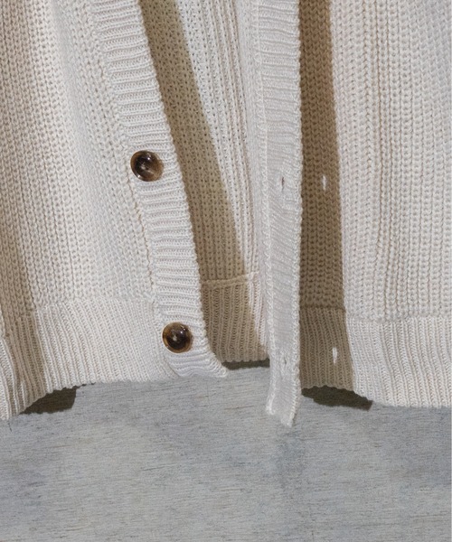 JOHN'S CLOSET（ジョンズクローゼット）の「【i】畦編みVネックバルーンスリーブルーズカーディガン（カーディガン/ボレロ・メンズ・ホワイト/チャコールグレー/サックスブルー/モカ/グリーン/ブラック/マスタード・MEDIUM/LARGE）」の11枚目の写真