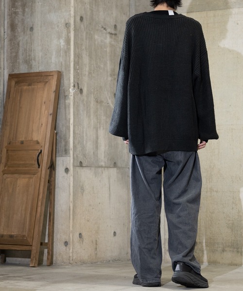 JOHN'S CLOSET（ジョンズクローゼット）の「【i】畦編みVネックバルーンスリーブルーズカーディガン（カーディガン/ボレロ・メンズ・ホワイト/チャコールグレー/サックスブルー/モカ/グリーン/ブラック/マスタード・MEDIUM/LARGE）」の15枚目の写真