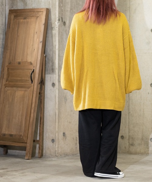 JOHN'S CLOSET（ジョンズクローゼット）の「【i】畦編みVネックバルーンスリーブルーズカーディガン（カーディガン/ボレロ・メンズ・ホワイト/チャコールグレー/サックスブルー/モカ/グリーン/ブラック/マスタード・MEDIUM/LARGE）」の12枚目の写真