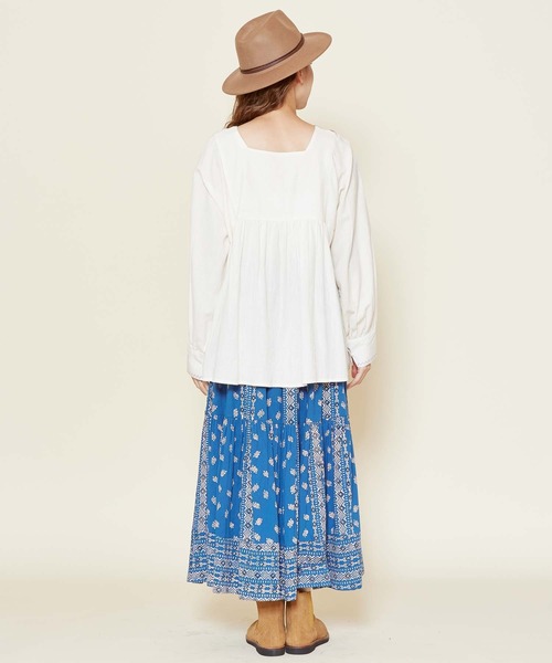 チャイハネ（チャイハネ）の「【チャイハネ】ラライン刺繍トップス（その他トップス・レディース・ネイビー/ホワイト/イエロー・FREE）」の4枚目の写真