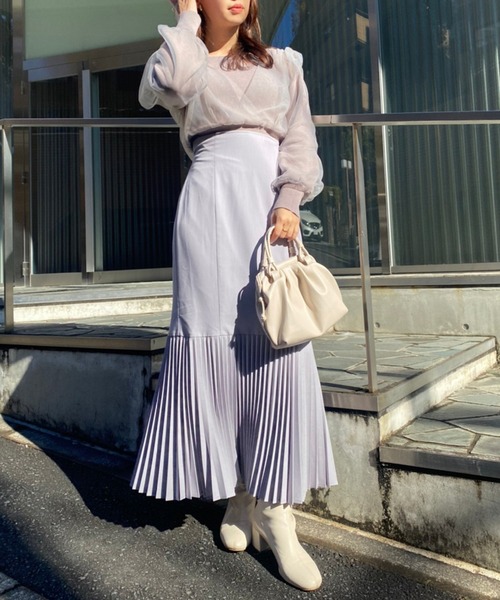 one after another NICE CLAUP(ワンアフターアナザーナイスクラップ)の「動くたびに素敵に揺れる。プリーツマーメイドスカート【S.Mサイズ】(スカート・レディース・アイボリー/モカ/ブルー系その他/ラベンダー・SMALL/MEDIUM)」の9枚目の写真