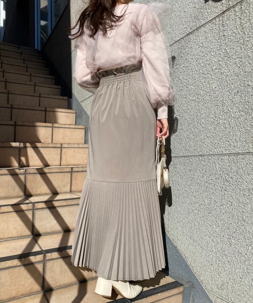 one after another NICE CLAUP(ワンアフターアナザーナイスクラップ)の「動くたびに素敵に揺れる。プリーツマーメイドスカート【S.Mサイズ】(スカート・レディース・アイボリー/モカ/ブルー系その他/ラベンダー・SMALL/MEDIUM)」の18枚目の写真