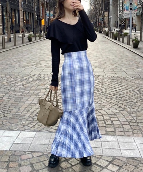 one after another NICE CLAUP(ワンアフターアナザーナイスクラップ)の「動くたびに素敵に揺れる。プリーツマーメイドスカート【S.Mサイズ】(スカート・レディース・アイボリー/モカ/ブルー系その他/ラベンダー・SMALL/MEDIUM)」の20枚目の写真