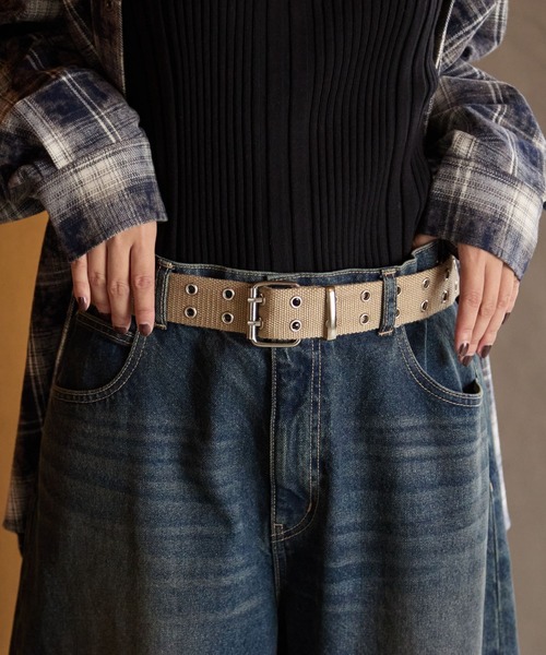 PBLIM(ページボーイリム)の「【PBLIM】アイレットベルト(ベルト・レディース・ブラック/グリーン/アイボリー/ブラック系その他/ベージュ/ブラウン/カーキ/ブラック系その他3/ブラック系その他2・FREE)」の21枚目の写真