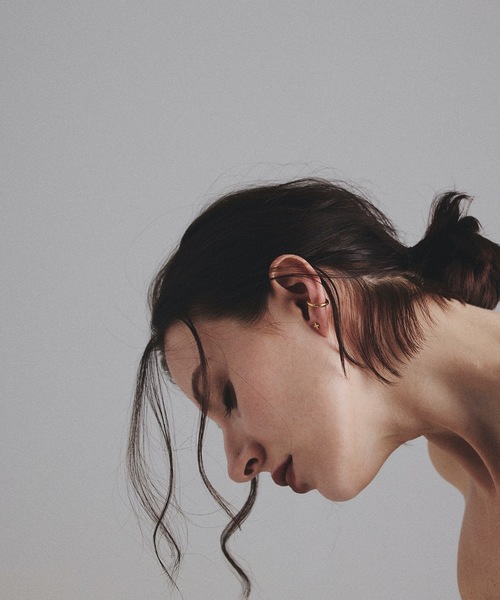 9ban（キューバン）の「【9ban】キューバン/Cross pierce（ピアス（両耳用）・レディース・ゴールド・FREE）」の2枚目の写真