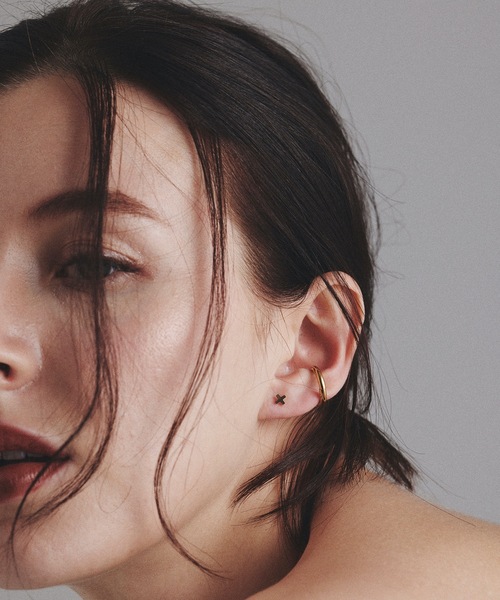 9ban（キューバン）の「【9ban】キューバン/Cross pierce（ピアス（両耳用）・レディース・ゴールド・FREE）」の3枚目の写真
