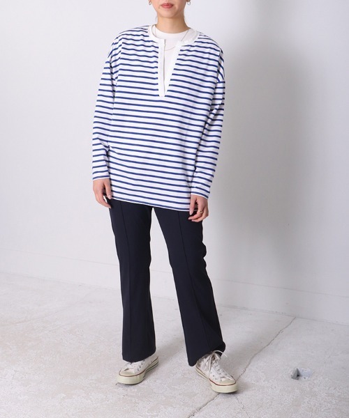 sara&cake（サラアンドケイク）の「キーネックサイドスリットオーバーサイズボーダーロングスリーブカットソー（Tシャツ/カットソー・レディース・ブラック/ブルー/オレンジ・FREE）」の14枚目の写真