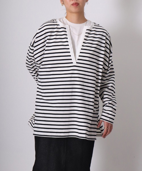 sara&cake（サラアンドケイク）の「キーネックサイドスリットオーバーサイズボーダーロングスリーブカットソー（Tシャツ/カットソー・レディース・ブラック/ブルー/オレンジ・FREE）」の13枚目の写真