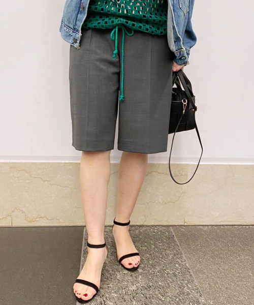 journal standard L'essage(ジャーナルスタンダードレサージュ)の「ミストトロショートパンツ◆(その他パンツ・レディース・ブラック/チャコールグレー・38/36)」の1枚目の写真