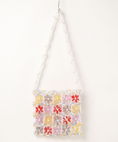 J1U by LA BELLE ETUDE（ジユウバイラベルエチュード）の「【CASSELINI】フラワービーズポシェット（ショルダーバッグ・レディース・レッド/ピンク・FREE）」の5枚目の写真