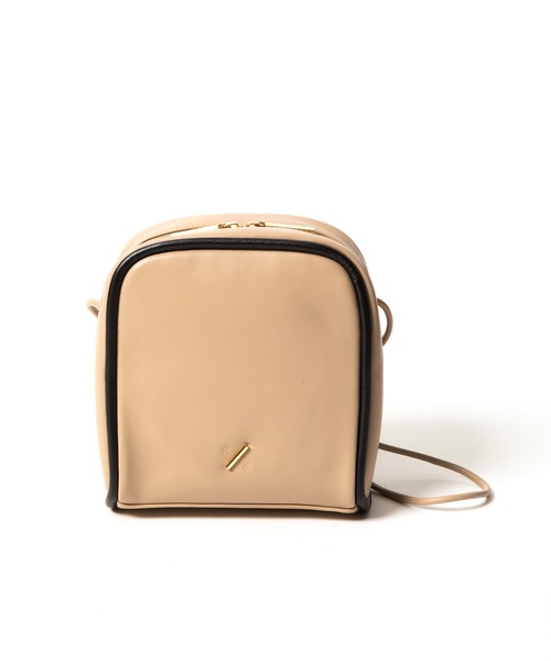 R/b nestle to BEAURE（アールビー）の「Rb カウレザー ２tone Square Shoulder（ショルダーバッグ・レディース・ブラウン/ベージュ/アイボリー/ブラック・FREE）」の20枚目の写真