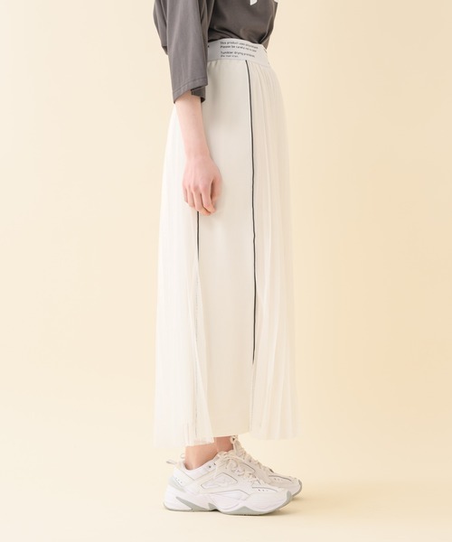 Paradise Picnic（パラダイスピクニック）の「TE VALT ロゴプリントメッシュプリーツスカート（スカート・レディース・ホワイト/カーキ/ブラック・FREE）」の20枚目の写真