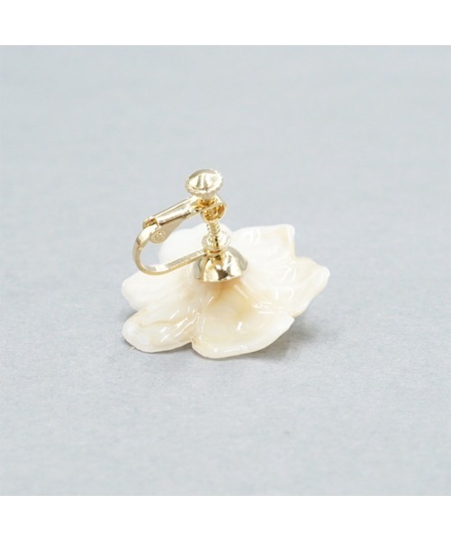 flower（フラワー）の「ピュアブルームイヤリング（イヤリング・レディース・アイボリー/ピンク・FREE）」の8枚目の写真