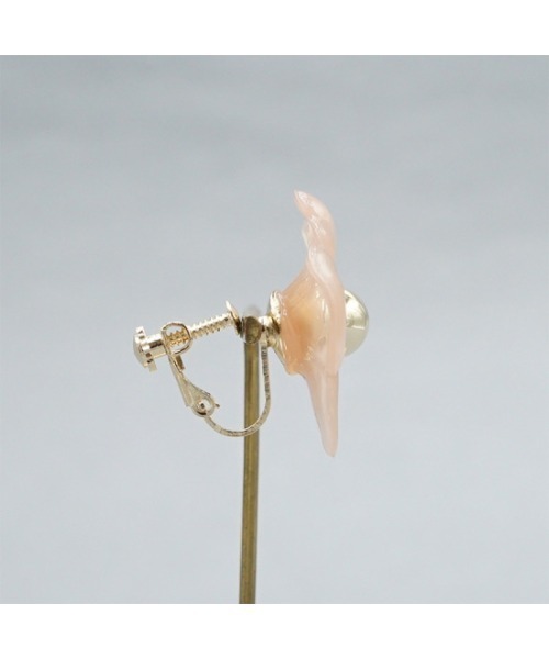 flower（フラワー）の「ピュアブルームイヤリング（イヤリング・レディース・アイボリー/ピンク・FREE）」の3枚目の写真