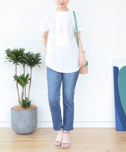 BEAMS HEART(ビームスハート)の「ピンタック クルーネック シャツ(シャツ/ブラウス・レディース・オフホワイト/ブラック/ブルー系その他/マスタード/イエロー系その他4/サックスブルー・ONE SIZE)」の9枚目の写真