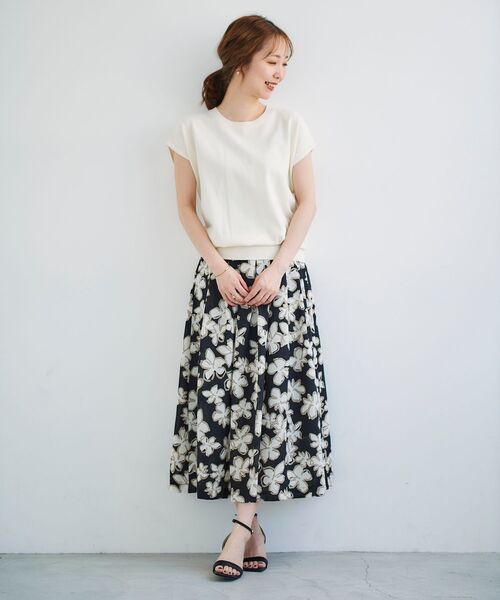 le.coeur blanc（ルクールブラン）の「バックパール付きニットプルオーバー（ニット/セーター・レディース・オフホワイト/ホワイト系その他/マスタード/ブラック系その他・38）」の13枚目の写真