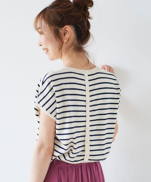 le.coeur blanc（ルクールブラン）の「バックパール付きニットプルオーバー（ニット/セーター・レディース・オフホワイト/ホワイト系その他/マスタード/ブラック系その他・38）」の9枚目の写真