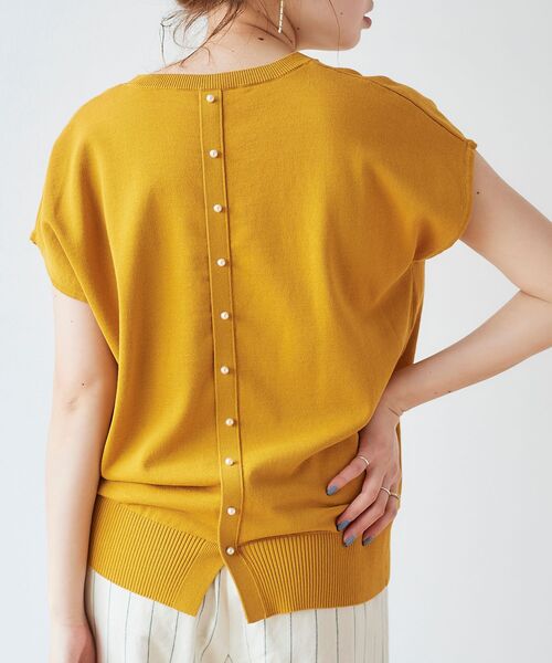 le.coeur blanc（ルクールブラン）の「バックパール付きニットプルオーバー（ニット/セーター・レディース・オフホワイト/ホワイト系その他/マスタード/ブラック系その他・38）」の15枚目の写真