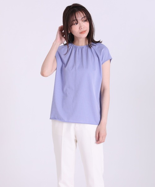 INED(イネド)の「ストライプギャザーカットソー(Tシャツ/カットソー・レディース・ベージュ/グレー/サックスブルー・9号)」の3枚目の写真