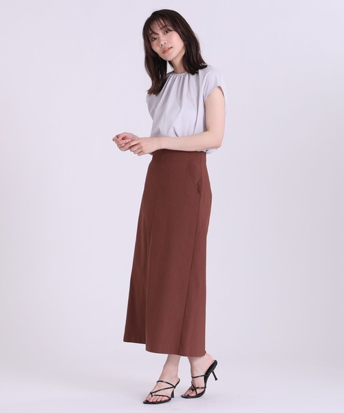 INED(イネド)の「ストライプギャザーカットソー(Tシャツ/カットソー・レディース・ベージュ/グレー/サックスブルー・9号)」の11枚目の写真