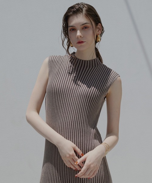 MIELI INVARIANT（ミエリインヴァリアント）の「Round Wide Form Pierce（ピアス（両耳用）・レディース・シルバー/ゴールド・FREE）」の11枚目の写真