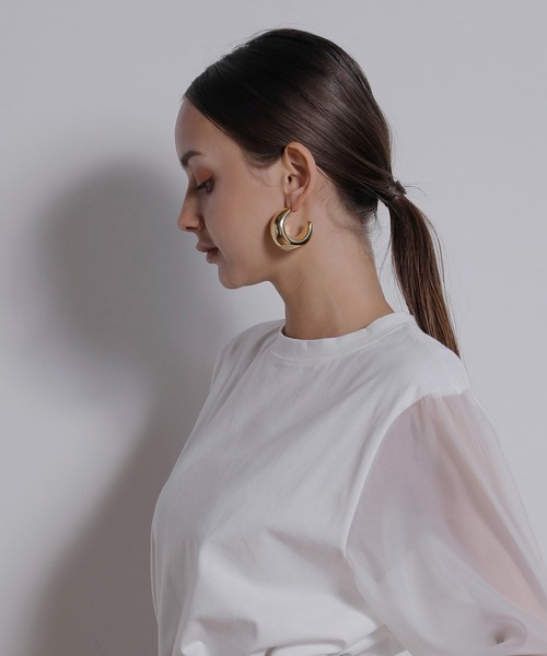 MIELI INVARIANT（ミエリインヴァリアント）の「Round Wide Form Pierce（ピアス（両耳用）・レディース・シルバー/ゴールド・FREE）」の9枚目の写真