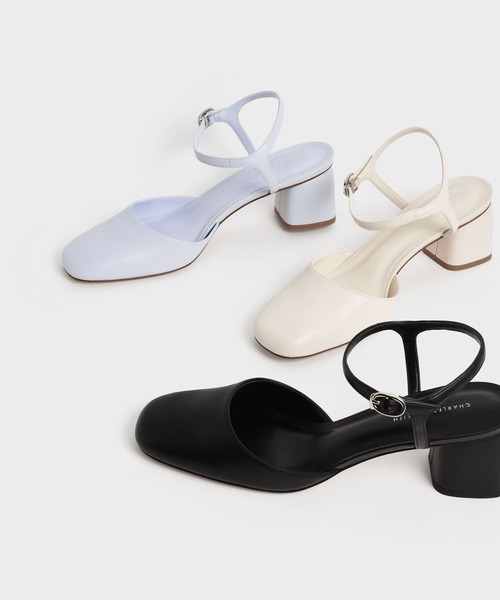 CHARLES & KEITH(チャールズ & キース)の「ラウンドトウ アンクルストラップパンプス / Round Toe Ankle-Strap Pumps(パンプス・レディース・ブラック/クリーム・22.5cm/23cm/23.5cm/24.5cm/25cm/25.5cm/22cm)」の4枚目の写真